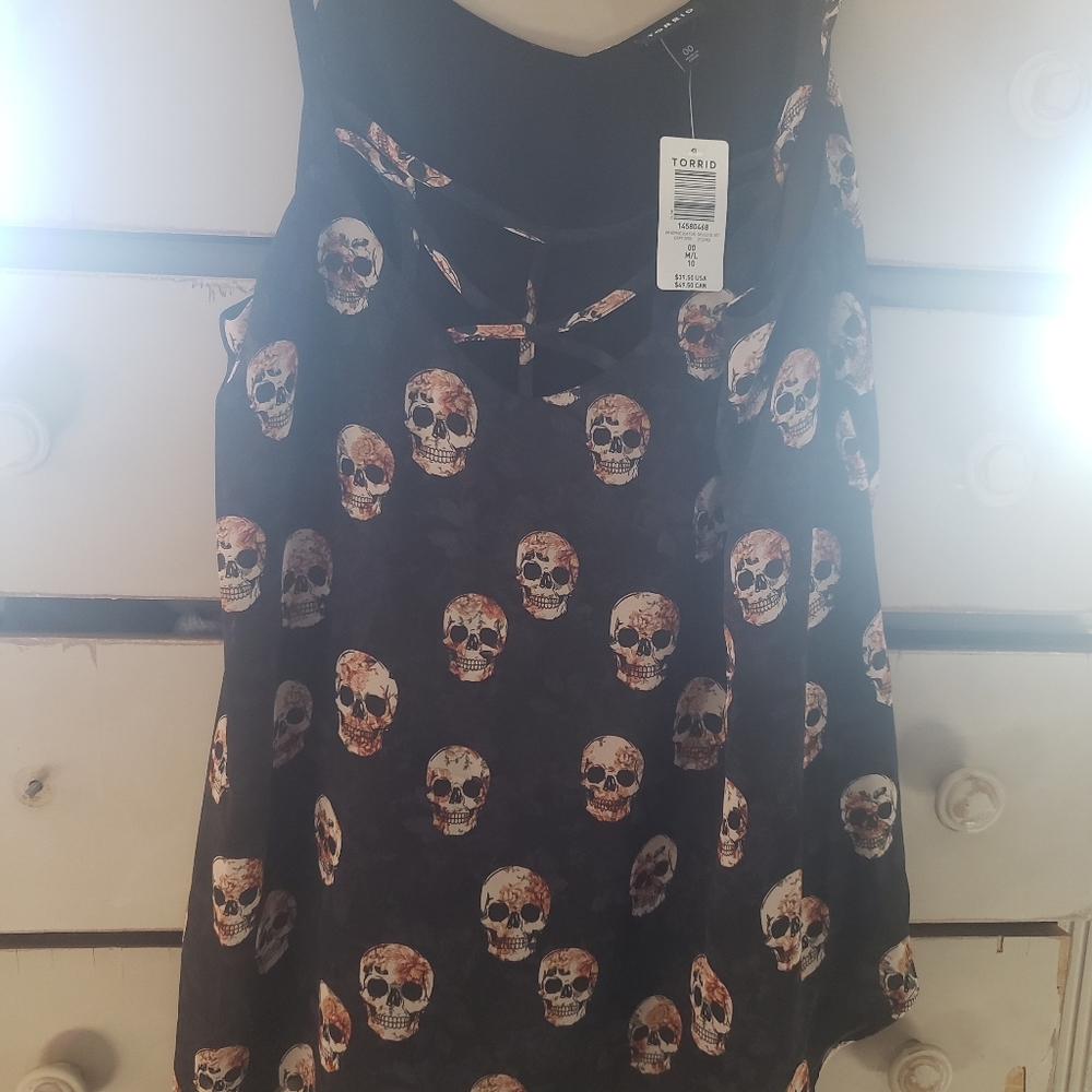 Torrid skull tank top
